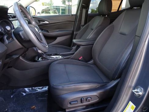 Used 2022 Buick Encore GX Select image 23