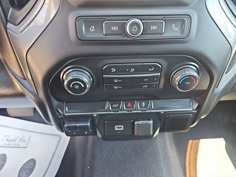 Used 2020 Chevrolet Silverado 2500 Custom w/ Custom Value Package AWD/4WD image 19