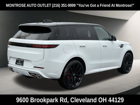 New 2025 Land Rover Range Rover Sport Dynamic SE AWD/4WD image 6