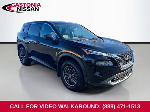 Used 2021 Nissan Rogue S FWD image 1
