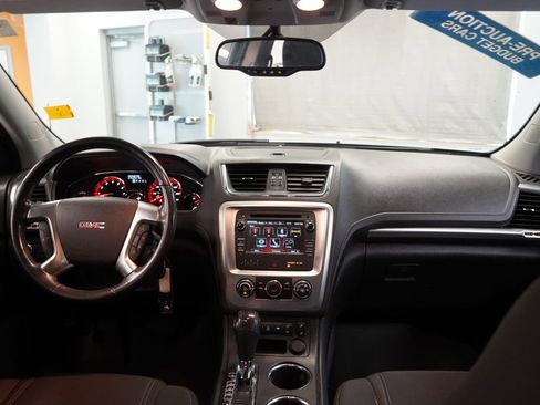 Used 2013 GMC Acadia SLE FWD image 21