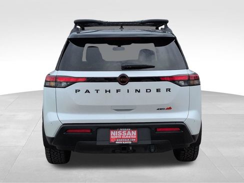 New 2026 Nissan Pathfinder Rock Creek w/ Rock Creek Premium Package AWD/4WD image 11