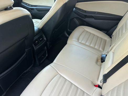 Certified 2024 Ford Edge SEL AWD/4WD image 4