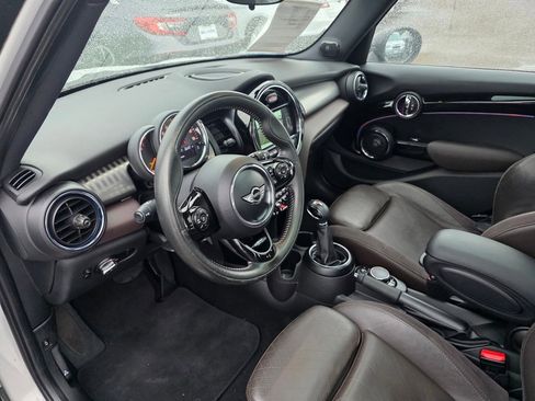 Used 2018 MINI Cooper S image 10