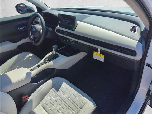 New 2026 Honda HR-V LX image 4