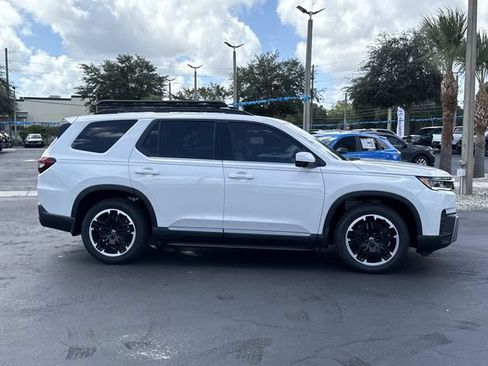 New 2026 Honda Pilot Touring image 5