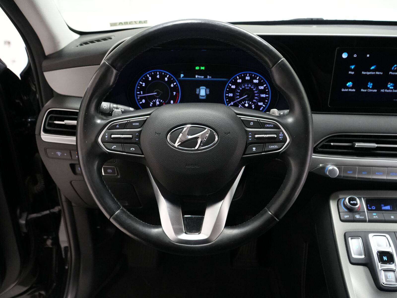 Used 2022 Hyundai Palisade SEL w/ Premium Package FWD image 17