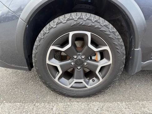Used 2014 Subaru Crosstrek 2.0i Limited AWD/4WD image 7