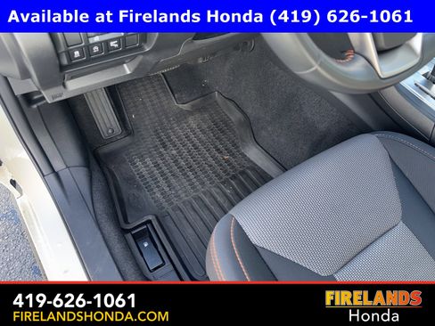 Used 2023 Subaru Crosstrek 2.0i Premium image 14