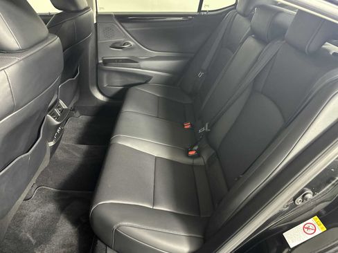 Used 2019 Lexus ES 350 w/ Premium Package FWD image 21
