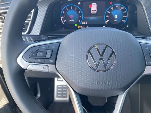 New 2026 Volkswagen Atlas Cross Sport SEL R-Line image 20