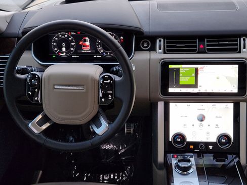 Used 2021 Land Rover Range Rover Westminster Edition image 27