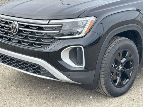 New 2026 Volkswagen Atlas Peak Edition AWD/4WD image 6