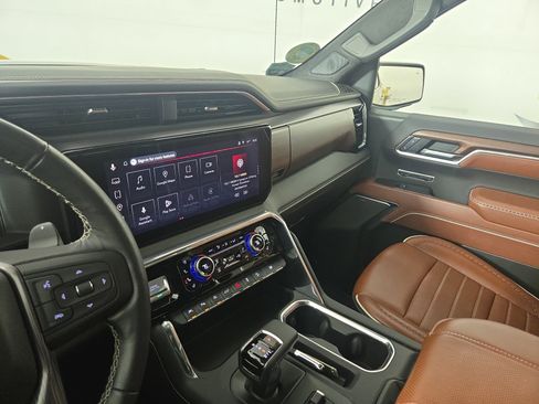 Certified 2024 GMC Sierra 1500 Denali Ultimate image 25