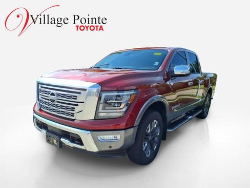 Used 2023 Nissan Titan Platinum Reserve w/ Moonroof Package AWD/4WD image 1