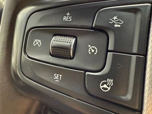 Used 2024 GMC Sierra 3500 Denali w/ Denali Reserve Package image 39