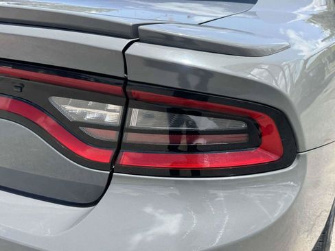 Used 2019 Dodge Charger SXT w/ Plus Group RWD image 15