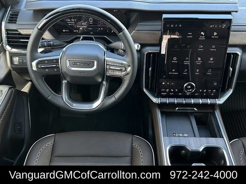 New 2026 GMC Acadia Denali Ultimate w/ LPO, Floor Liner Package AWD/4WD image 12