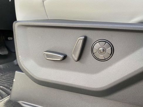New 2026 Ford Expedition Max Platinum w/ Platinum Ultimate Package AWD/4WD image 14