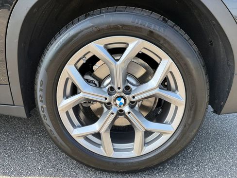 Used 2025 BMW X4 xDrive30i w/ Premium Package AWD/4WD image 15