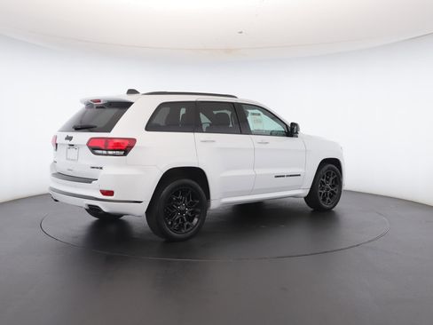 Certified 2021 Jeep Grand Cherokee Limited X image 32