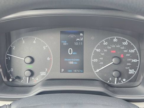 Used 2025 Toyota Corolla LE FWD image 11