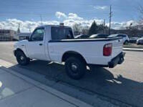 Used 2004 Ford Ranger XL RWD image 8