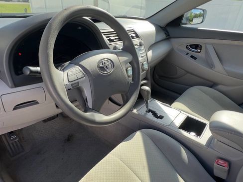 Used 2008 Toyota Camry LE image 11