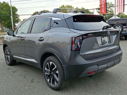 New 2026 Nissan Kicks SV w/ SV Premium Package image 3