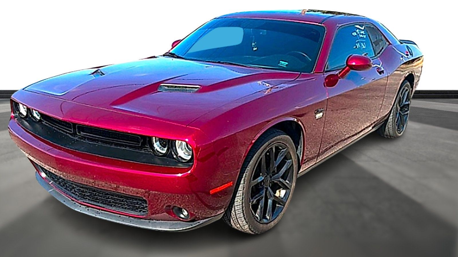 Used 2021 Dodge Challenger SXT w/ Plus Package RWD image 1