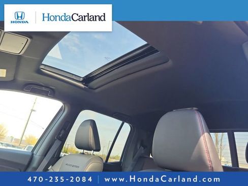 Certified 2025 Honda Ridgeline Black Edition image 13