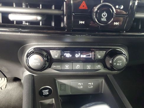 Used 2026 Nissan Kicks SV w/ SV Premium Package image 20