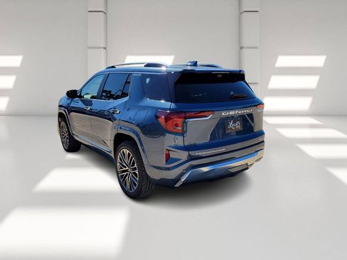 New 2026 GMC Terrain Denali w/ LPO, Floor Liner Package image 5