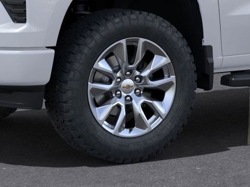New 2025 Chevrolet Silverado 1500 Custom image 9