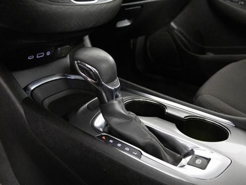 Certified 2023 Chevrolet Malibu LT image 29