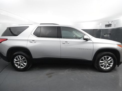 Used 2018 Chevrolet Traverse LT image 6