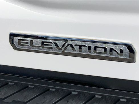 Used 2020 GMC Sierra 1500 Elevation w/ Elevation Value Package image 9