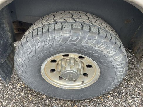 Used 2002 Ford Excursion Limited image 10