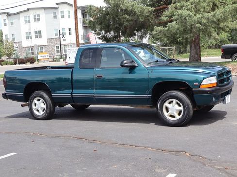 Used 1998 Dodge Dakota Sport AWD/4WD image 2