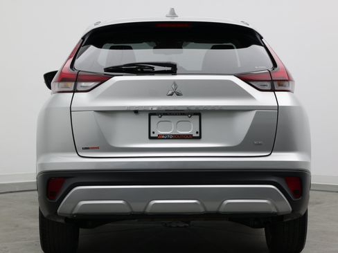 Used 2024 Mitsubishi Eclipse Cross SE AWD/4WD image 7