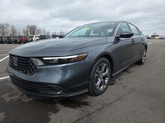 Used 2023 Honda Accord EX video 2