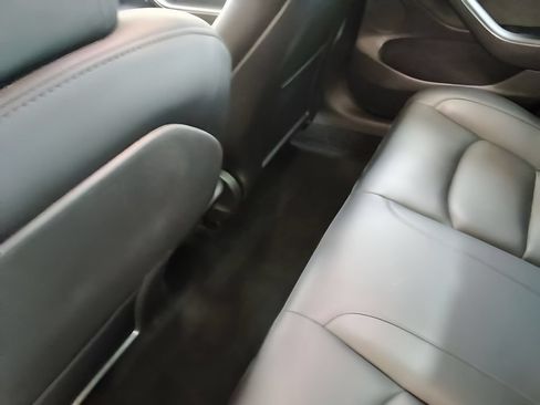 Used 2021 Tesla Model 3 Long Range AWD/4WD image 26