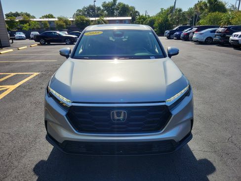 Used 2025 Honda CR-V EX-L image 2