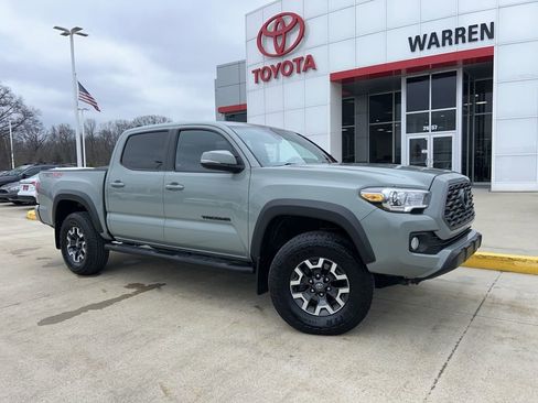 Used 2023 Toyota Tacoma TRD Off-Road w/ Black Out Package (TMS) image 1