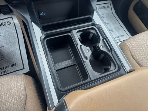 Used 2025 Ford F350 XLT image 48