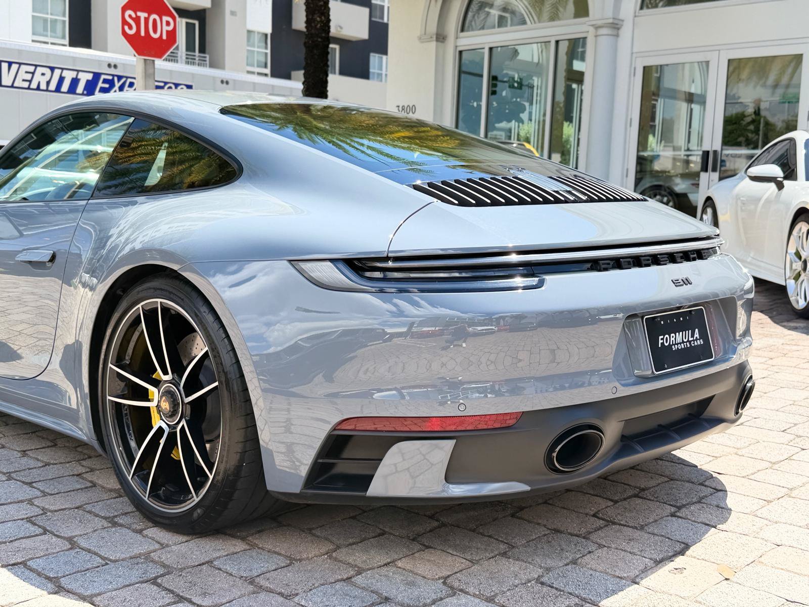 Used 2024 Porsche 911 Carrera GTS RWD image 16