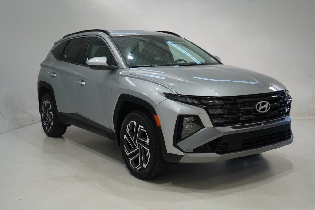 New 2026 Hyundai Tucson SEL Plus AWD/4WD image 1