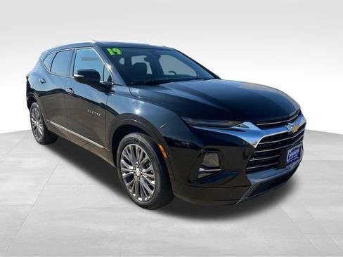 Used 2019 Chevrolet Blazer Premier w/ Driver Confidence II Package AWD/4WD image 9