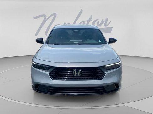 Used 2024 Honda Accord Sport image 2