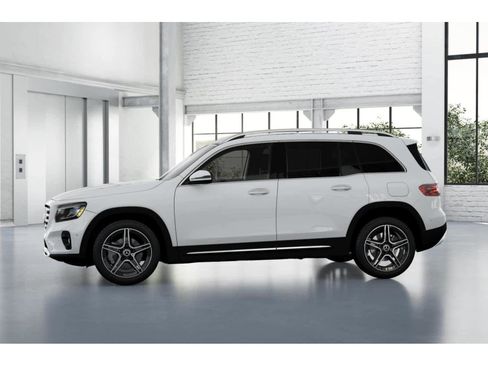 New 2026 Mercedes-Benz GLB 250 image 34